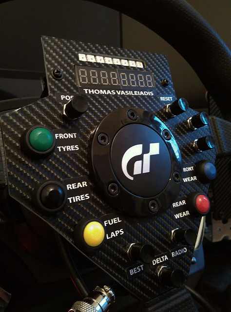 THRUSTMASTER T500 RS -- DETACHABLE WHEEL (for future upgrades) 